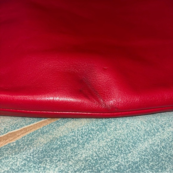 Coach red crossbody bag with matching insert pouch - Picture 8 of 16